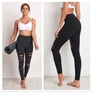 Alo Yoga Ripped Warrior women's leggings size XXS